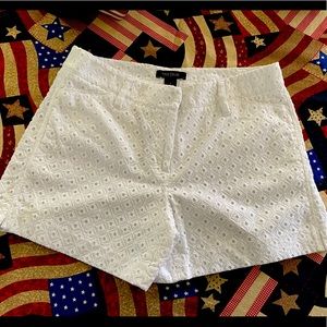 White eyelet White House Black Market shorts, size 8.